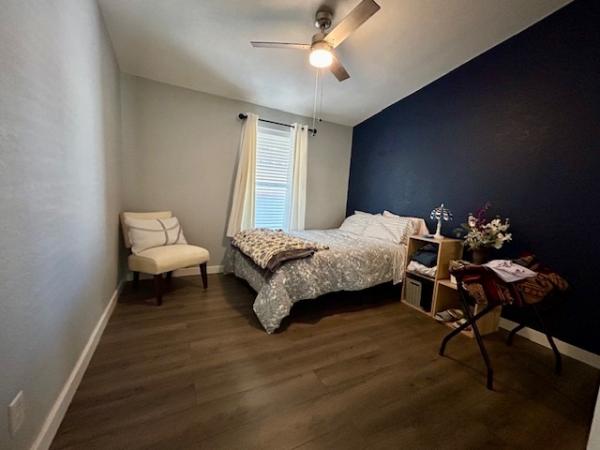 2005 Schult Manufactured Home