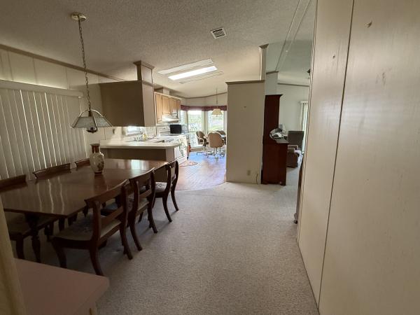 1990 Mobile Home