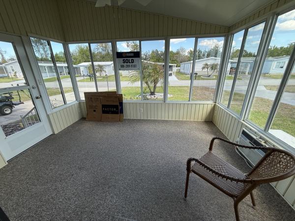 1990 Mobile Home
