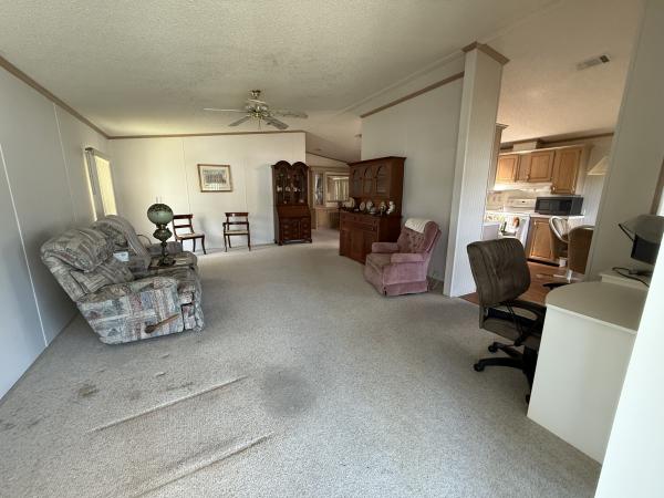 1990 Mobile Home