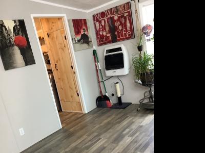 Photo 5 of 8 of home located at 1903 Eastwood Street Greenwood, IN 46143