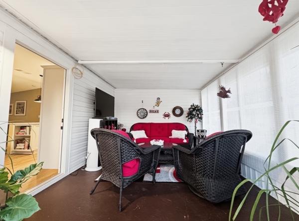 2003 Palm Harbor F7630206SAB Mobile Home