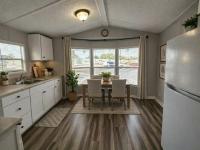 1986 SUNC Manufactured Home