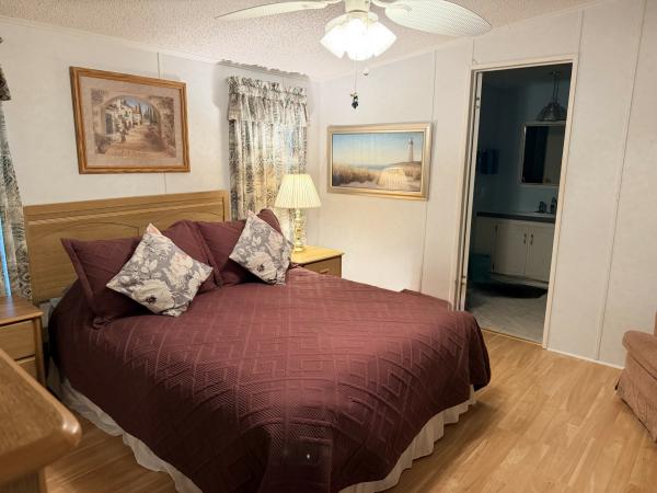 2000 Mobile Home