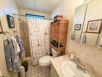 1986 Barrington Manufactured Home