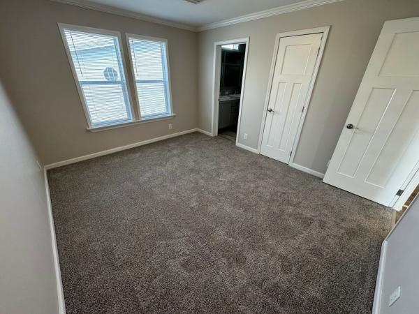 2023 Palm Harbor 340LS24402A Mobile Home