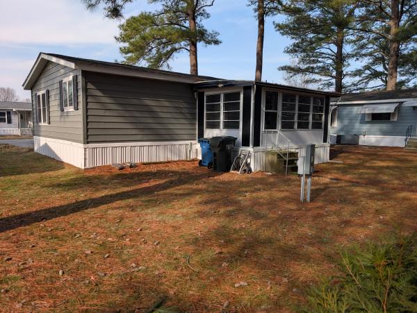 1984 Commodore 1984 Mobile Home