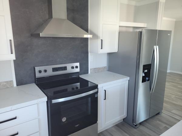 2025 Palm Harbor 340LS99999M Mobile Home