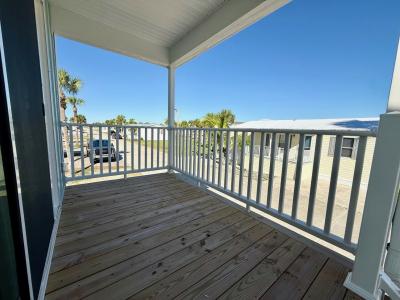 Photo 3 of 14 of home located at 19333 Summerlin Rd Site #385 Fort Myers, FL 33908