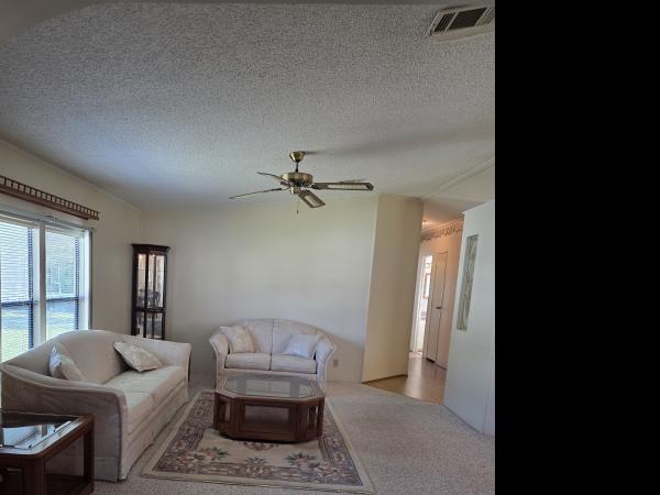 1989 Fleetwood Barrington Mobile Home