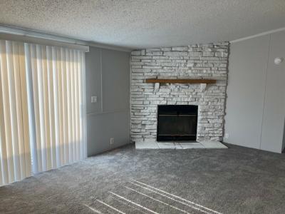 Photo 3 of 27 of home located at 202 East Fork Crossing Batavia, OH 45103