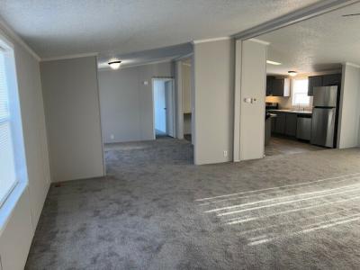 Photo 4 of 27 of home located at 202 East Fork Crossing Batavia, OH 45103