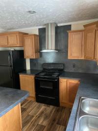 2017 Clayton Homes Inc Yes Mobile Home