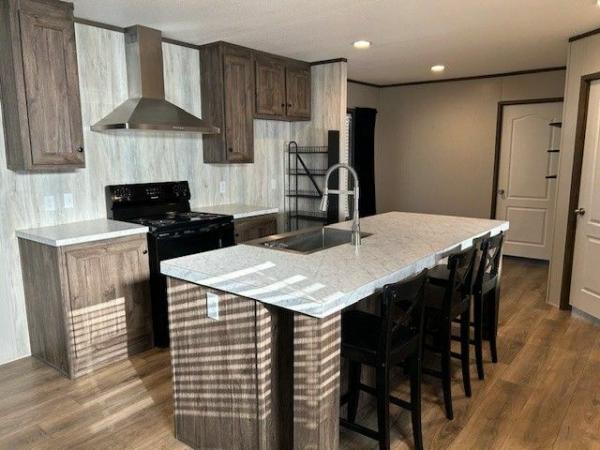 2022 31ANN16763SH22 Mobile Home