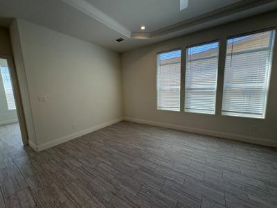 Photo 5 of 20 of home located at 3301 S Goldfield Road Lot 5097 Apache Junction, AZ 85119
