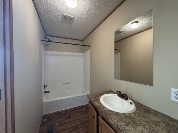 2017 MOJAVE MODEL 6703A  Home