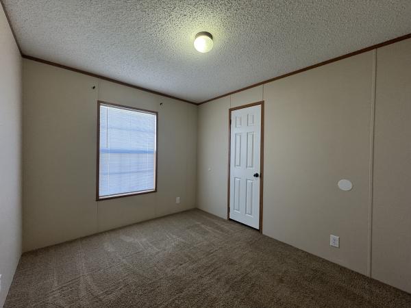 2017 MOJAVE MODEL 6703A  Home
