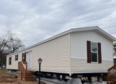 Mobile Home at 54 East Hedgewood Holland, OH 43528