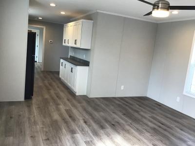 Photo 3 of 5 of home located at 54 East Hedgewood Holland, OH 43528