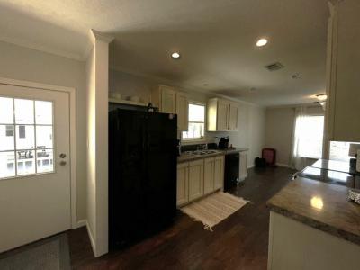 Photo 4 of 18 of home located at 174 Crossways Drive Leesburg, FL 34788