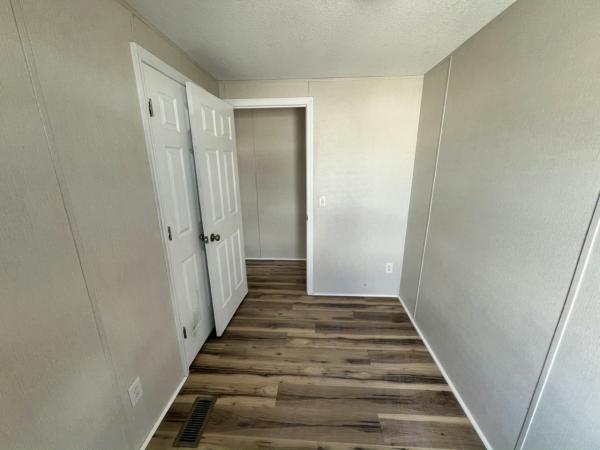 2005 Fleetwood  Home