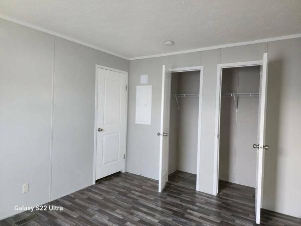 2022 RFN16649BFC1  Home