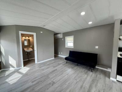 Photo 4 of 20 of home located at 31 Mobile Home Way Springfield, MA 01119