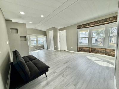 Photo 5 of 20 of home located at 31 Mobile Home Way Springfield, MA 01119