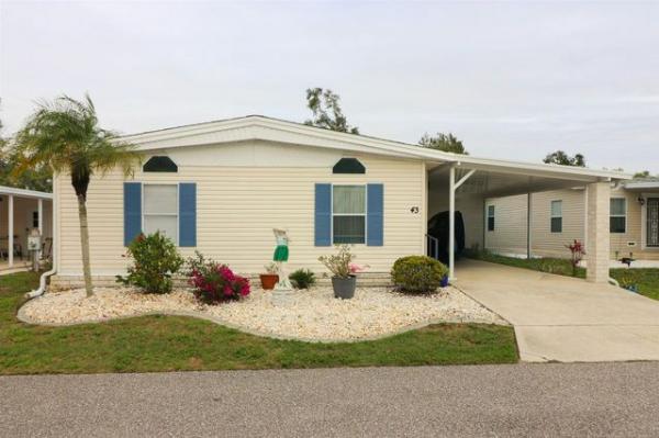 Photo 1 of 2 of home located at 5601 Duncan Rd., #43 Punta Gorda, FL 33982