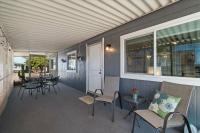 1984 Palm Harbor Manufactured Home