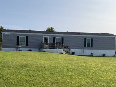 Photo 2 of 10 of home located at 515 Tom Mann Rd, Lot 111 Newport, NC 28570