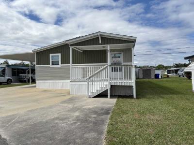 Photo 2 of 29 of home located at 67 Violet Lane Lakeland, FL 33805