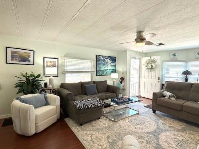 Photo 5 of 36 of home located at 1071 Donegan Rd Lot 265 Largo, FL 33771