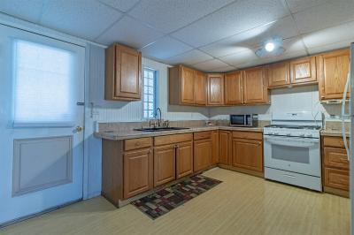 Photo 4 of 14 of home located at 5805 W. Harmon Ave. Las Vegas, NV 89103