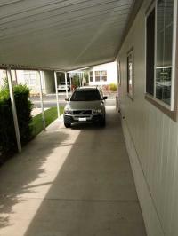 2005 SKYLINE 4 Bedrooms Manufactured Home