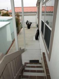 2005 SKYLINE 4 Bedrooms Manufactured Home