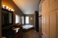 2005 SKYLINE 4 Bedrooms Manufactured Home