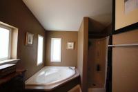 2005 SKYLINE 4 Bedrooms Manufactured Home