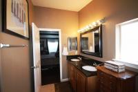 2005 SKYLINE 4 Bedrooms Manufactured Home