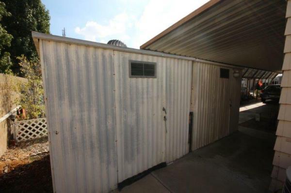 1975 Lincoln Mobile Home