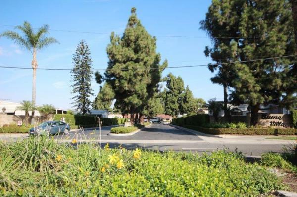 1975 Lincoln Mobile Home