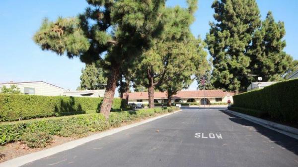 1975 Lincoln Mobile Home