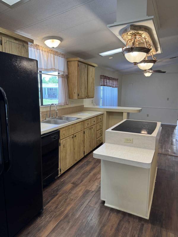 1984 Glen Mobile Home For Sale