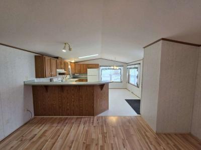 Photo 4 of 18 of home located at 10330 Taylor St.  NE Blaine, MN 55434