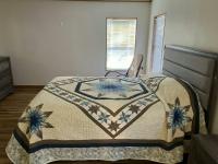 1989 DELO Manufactured Home