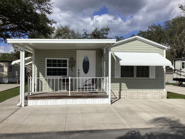 2000  Mobile Home For Sale