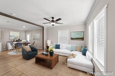 Photo 3 of 18 of home located at 479 Sheehan Way Lady Lake, FL 32159