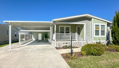 Mobile Home at 608 Nicklaus Ct Lady Lake, FL 32159