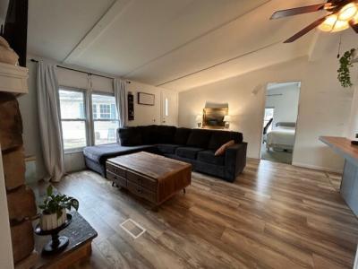 Photo 3 of 15 of home located at 4927 Eisenhower Dr Hudsonville, MI 49426