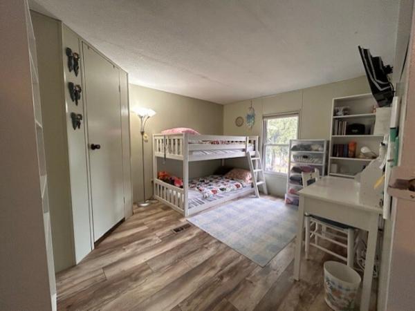 1988 Point West MY8919572ABW Mobile Home